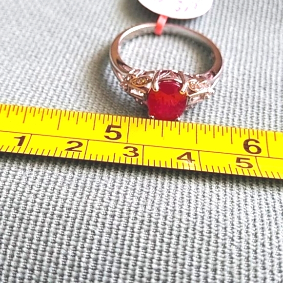 ❣️❣️ NIASSA RUBY, WHITE TOPAZ RING ❣️❣️ - Picture 5 of 5